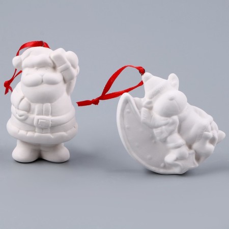 A set of Christmas tree decorations for coloring, 4 pcs. "Magic" with a suspension, brush-3