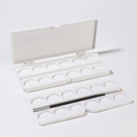 Palette for mixing varnishes, 24 cells, with a lid, with an investment, white color-3