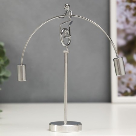 Pendulum Metal "Man-Exilibrist on the wheel" 20.5x18x4.8 cm-1