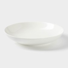 Porcelain deep porcelain Wilmax olivia, 900 ml, D = 23 cm, white color