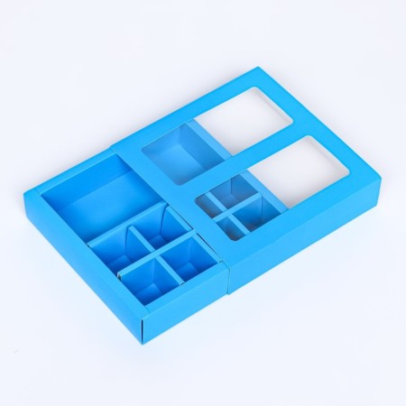 Box for 8 sweets + chocolate, with a window, blue, 17.7 x 17.7 x 3.8 cm-2