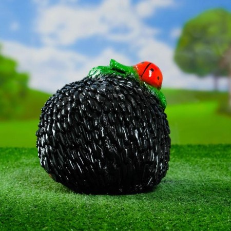 Garden figure "Hedgehog with God's cow" New 24x18x17cm-2