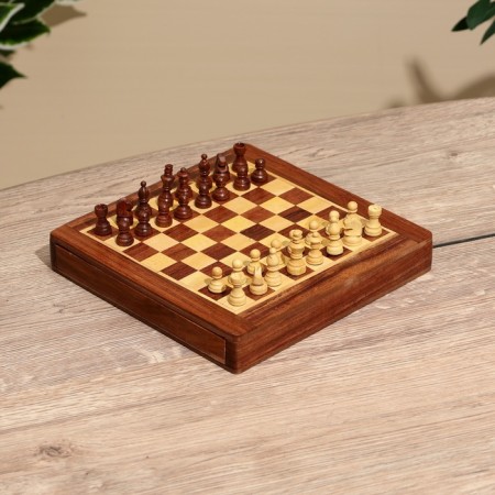 Magnetic chess 20.5x20.5x3.5 cm, shisham tree