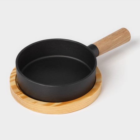 Cast -iron pan "mini", d = 16 cm