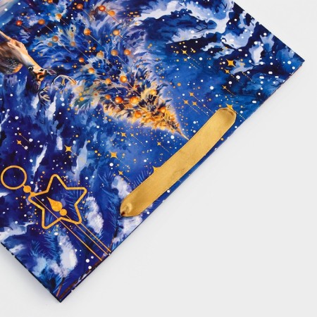 Package New Year's laminated "Christmas tree in the forest", 32 x 26 x 12 cm.-2