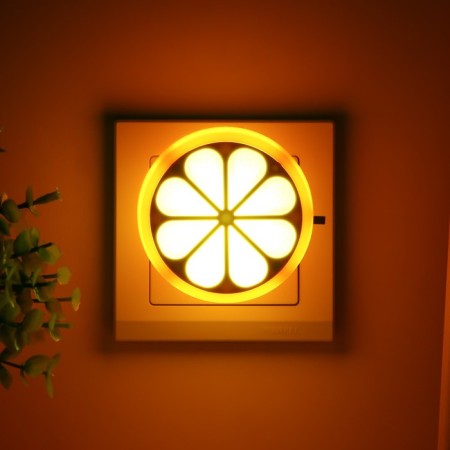 Night Plastic LED 1W "Citrus" 6.5x6.5x3.5 cm Risalux-2