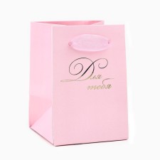 Laminated vertical package 