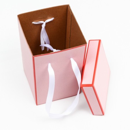 The box is folding, red, 10 x 18 cm-1
