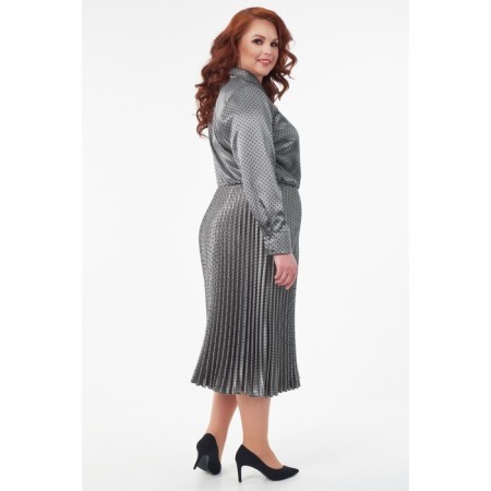 Women's dress, size 52-6