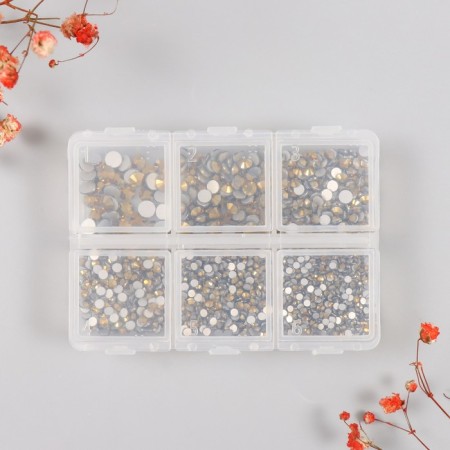 Decor for creativity Glass "Rhinestones. Gold" d = 2-4.8 mm nr 1188 pcs 6x8x1.5 cm-4
