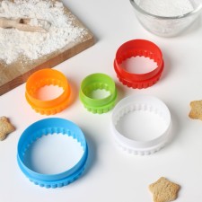 A set of cookies of the Dolyan 