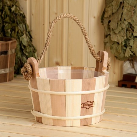 A bucket for a bath with a plastic insert, 4 liters 26x22x21 cm-1