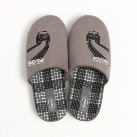 Teenage slippers, size 36-1