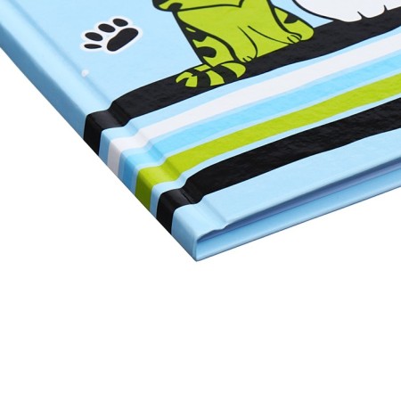 Universal diary for grades 1-11 "Everyone loves cats", solid cover, glossy lamination, 40 sheets-2