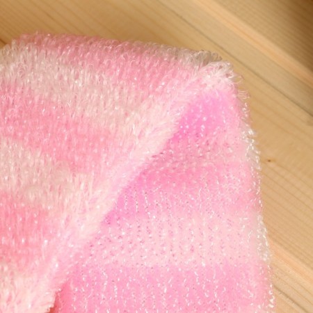 Bath Mochell with the Standard Handles is white-pink (45 cm without handles), with foam rubber, benpan-1