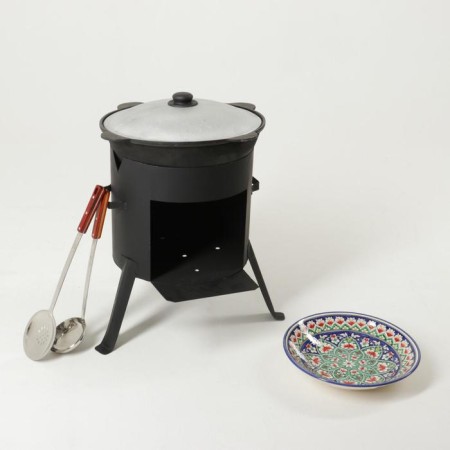 Set for pilaf: cauldron 12l, stove for cauldron, Schumovka 47cm, cook 47cm, frog 33cm