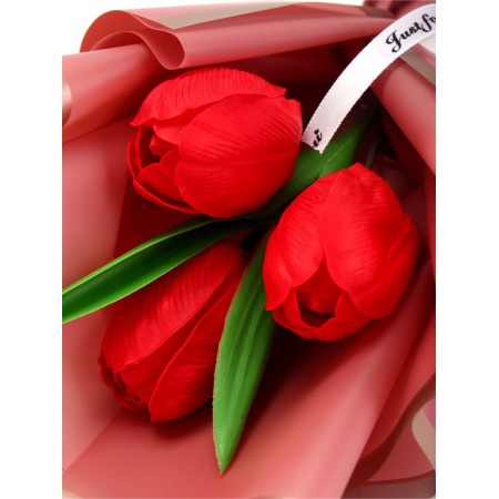 Bouquet of three red tulips-2