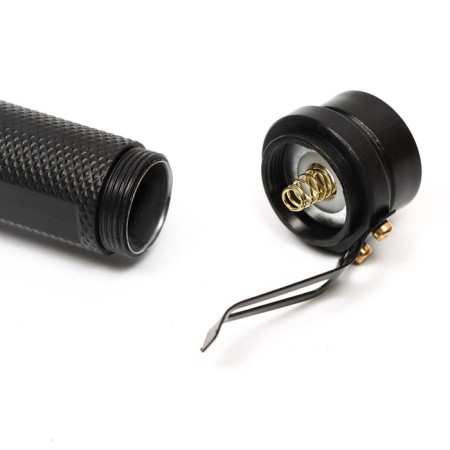 Manual lantern, 3 watts, 60 lm, Led, zoom, ray range 200 m, AA,-3
