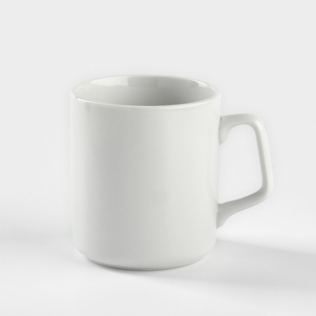 Set of porcelain dishes "Universal", white color, 3 objects: plate d = 20 cm, deep 600 ml, d = 20 cm, mug 350 ml-5