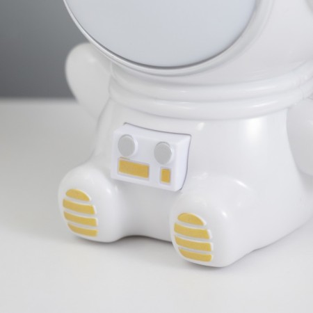Sponel "Cosmonaut" LED 1.5W USB AKB White 9.5x8x10.5 cm Risalux-12