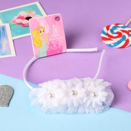 Hair cap "Schoolgirl" triple flower, 1 cm, white-1