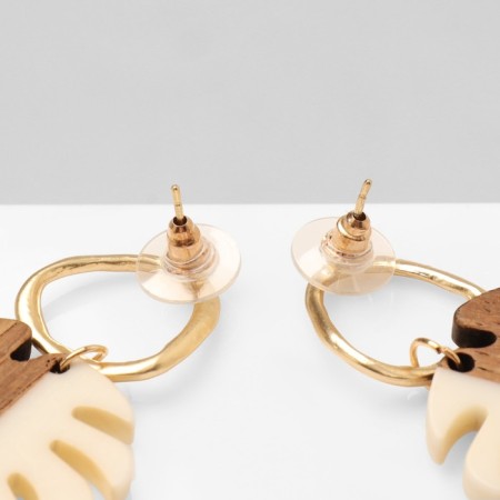 Earrings Assorted Monster Vakanda, white-brown color in gold-1