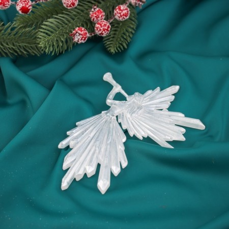 Christmas tree decoration "Girl with a pipe" 16x11, white-1