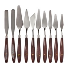 A set of mastikhins for the artist, 18 objects