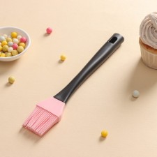 Dilyana brush 