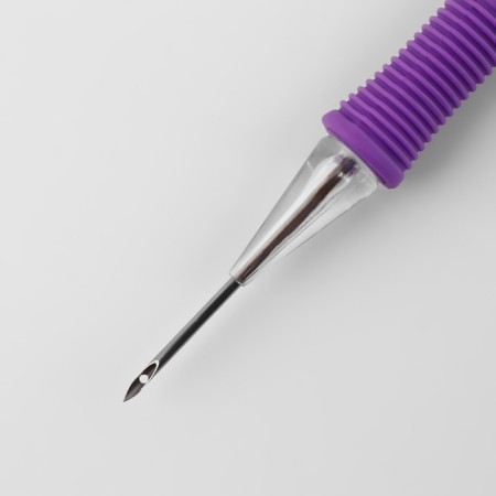 Needle for embroidery, for carpet equipment, d = 1.6 mm, with a filamenter, purple color-1