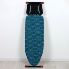 Czech for ironing board 