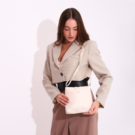Cross-Bodi bag on magnet, milk color-5