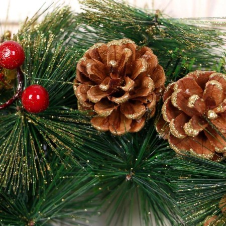 New Year's Wreath D-25 cm "Golden cones and berries"-1