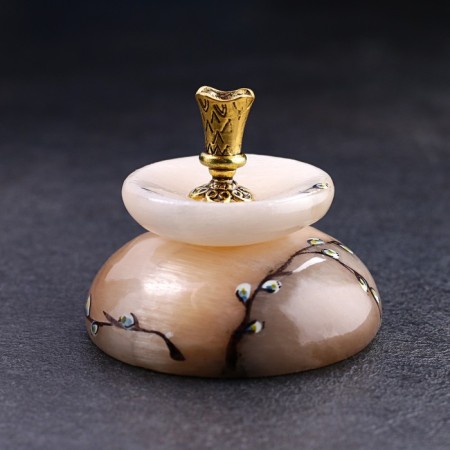 Climb "Church No. 1", round with a cup, 4x5.5 cm, selenite, mix