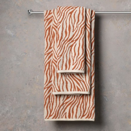 Tainted towel MARTIN, size 100x150 cm, pink color