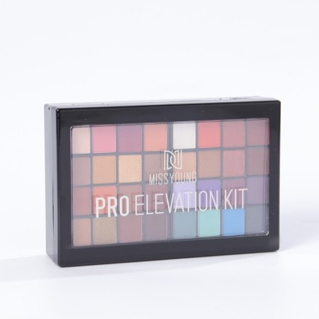 A set of professional cosmetics "Miss Young" No. 18-1