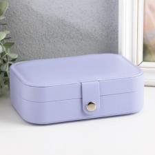 Casket to the leatherette for jewelry 