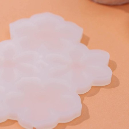 Form for candy "flowers", silicone, 14 × 12 × 0.7 cm, 6 cells, white color-2