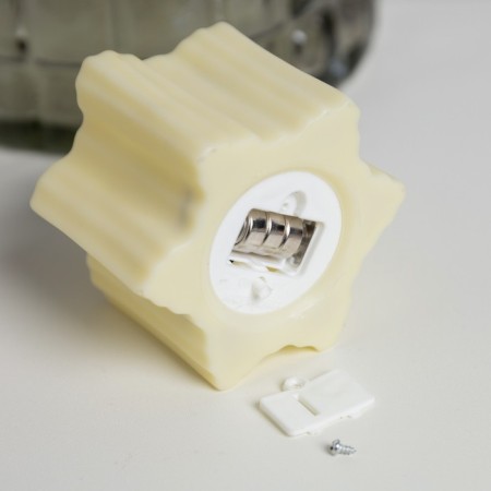 LED figure "Snowflake" 7 × 8.5 × 8 cm, plastic, batteries AG13x3, glow warm white-2