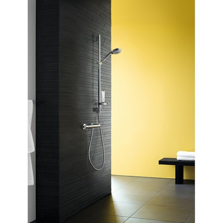Hansgrohe Croma 100 shower headset with a 90 cm bar and soap-1
