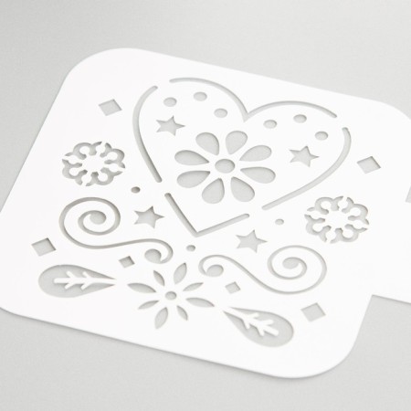 Stencil "heart" 9x9 cm-2