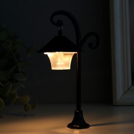 Decor for creativity plastic light "Lantern with a bend" 8.3x14.5 cm