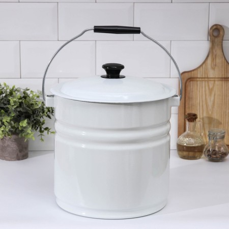 A bucket without a decolle, 12 l, with a lid, white color
