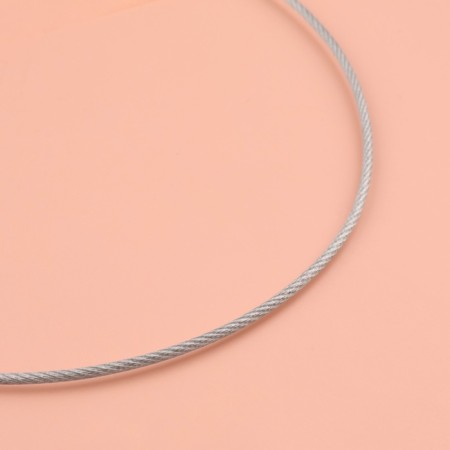 The knitting needles are circular, for knitting, with a metal cable, d = 3 mm, 14/80 cm-2