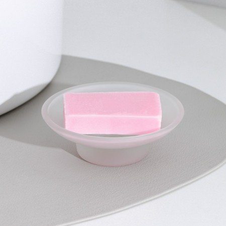 Glass soap dish, 10.7 × 10.7 × 3.7 cm, matte