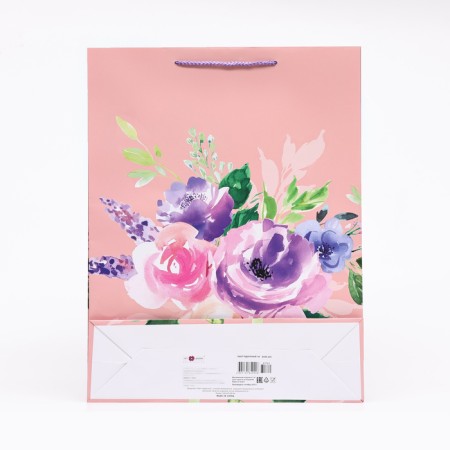 Gift package "Floral mood. Bouquet No. 3", 33 x 42.5 x 10 cm-1