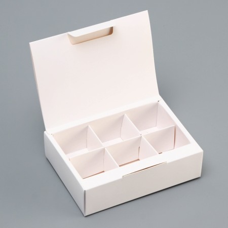 Box for 6 sweets, 13.7 x 9.85 x 3.85 cm. Confectionery packaging-2