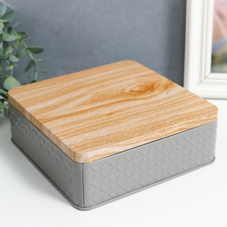 Casket Metal Square "Romb" gray, wood cover 6x17x17 cm-1