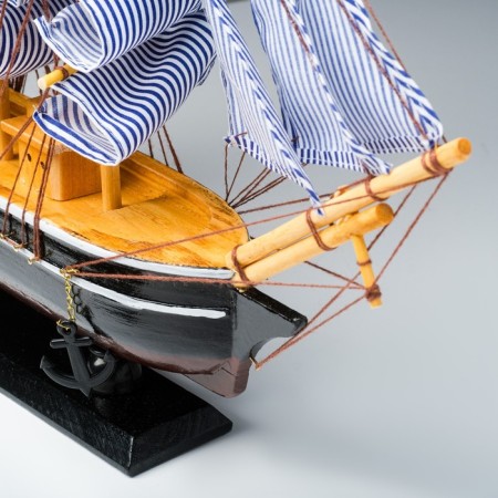 The ship "Pallas" is three-masted blue-white paprusa, 40*8*35cm-8
