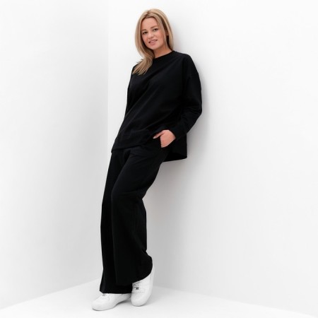 Women's costume (sweatshirt/pants), black color, size 42-2